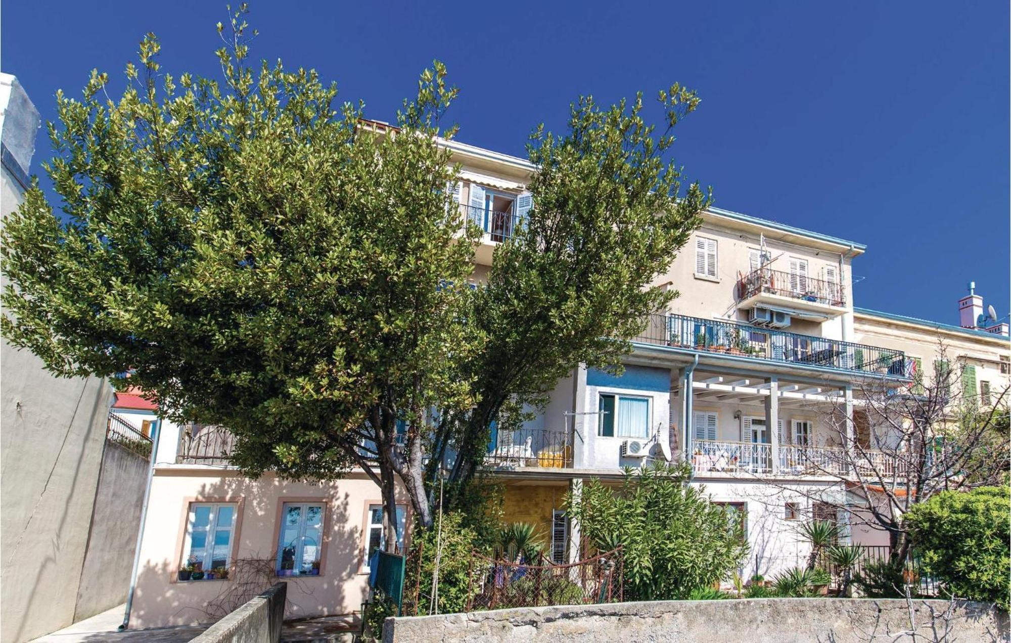 Gorgeous Apartment In Rijeka With Kitchen エクステリア 写真